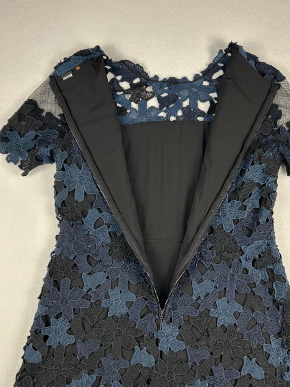 Elie Tahari | Ophelia Short Sleeve Black Blue Crochet Lace Sheath Dress, size 10 - Picture 12 of 12